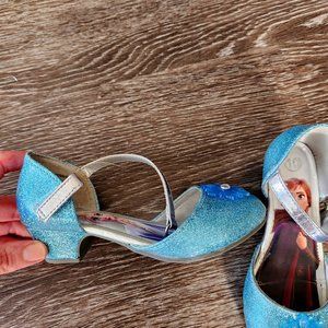 Frozen 2 blue shoes - small heel.